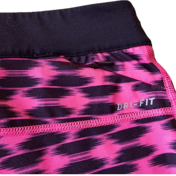 Nike Dri Fit pink print cropped leggings small - Picture 8 of 8